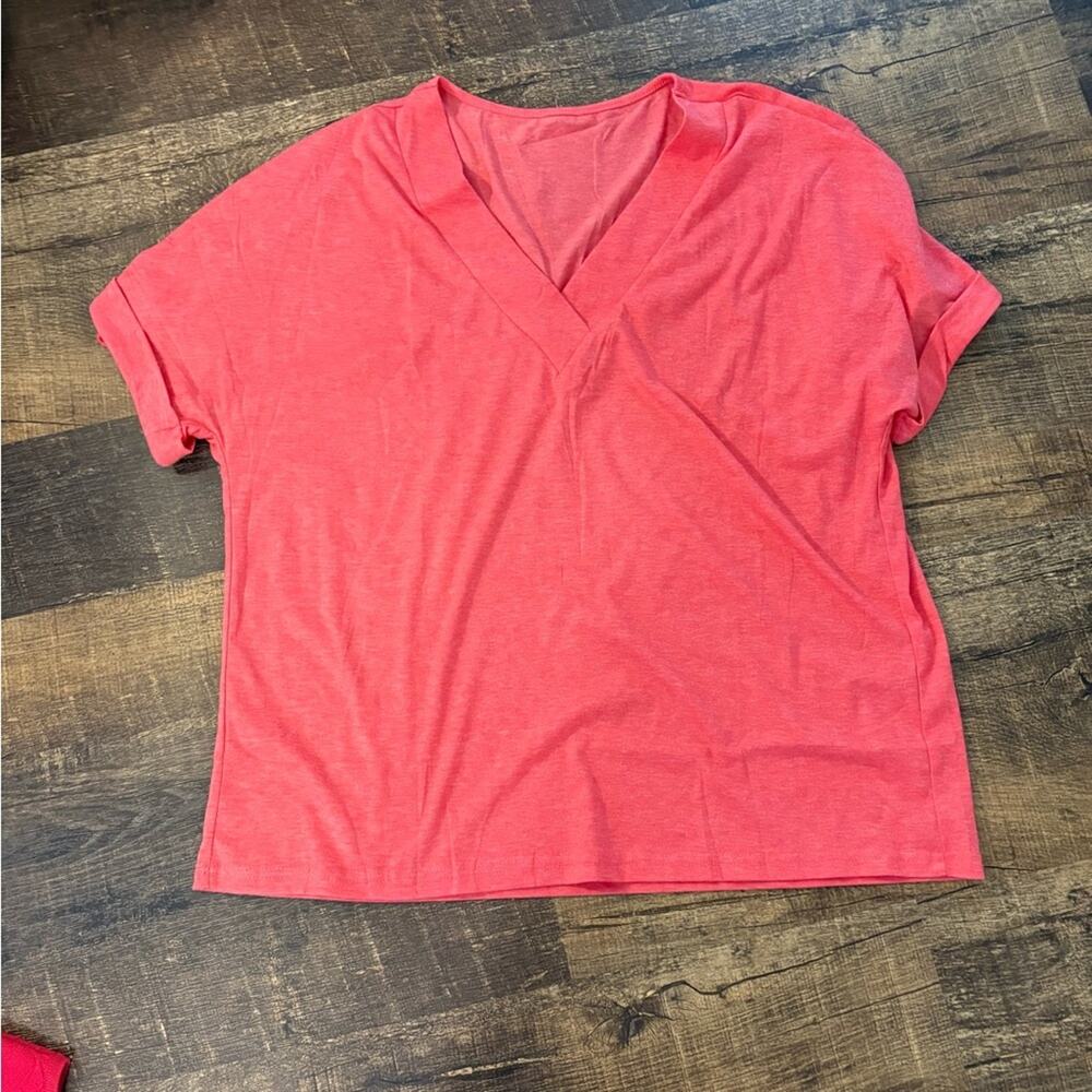 Amazon Women's Short Sleeve Coral Tee